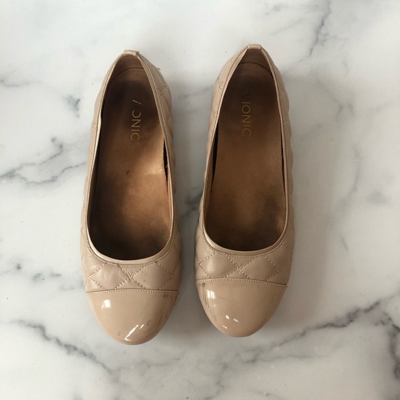 vionic flats
